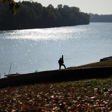 勒温杜拉酒店 酒店 3*